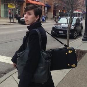 Meet your Posher, Nicole